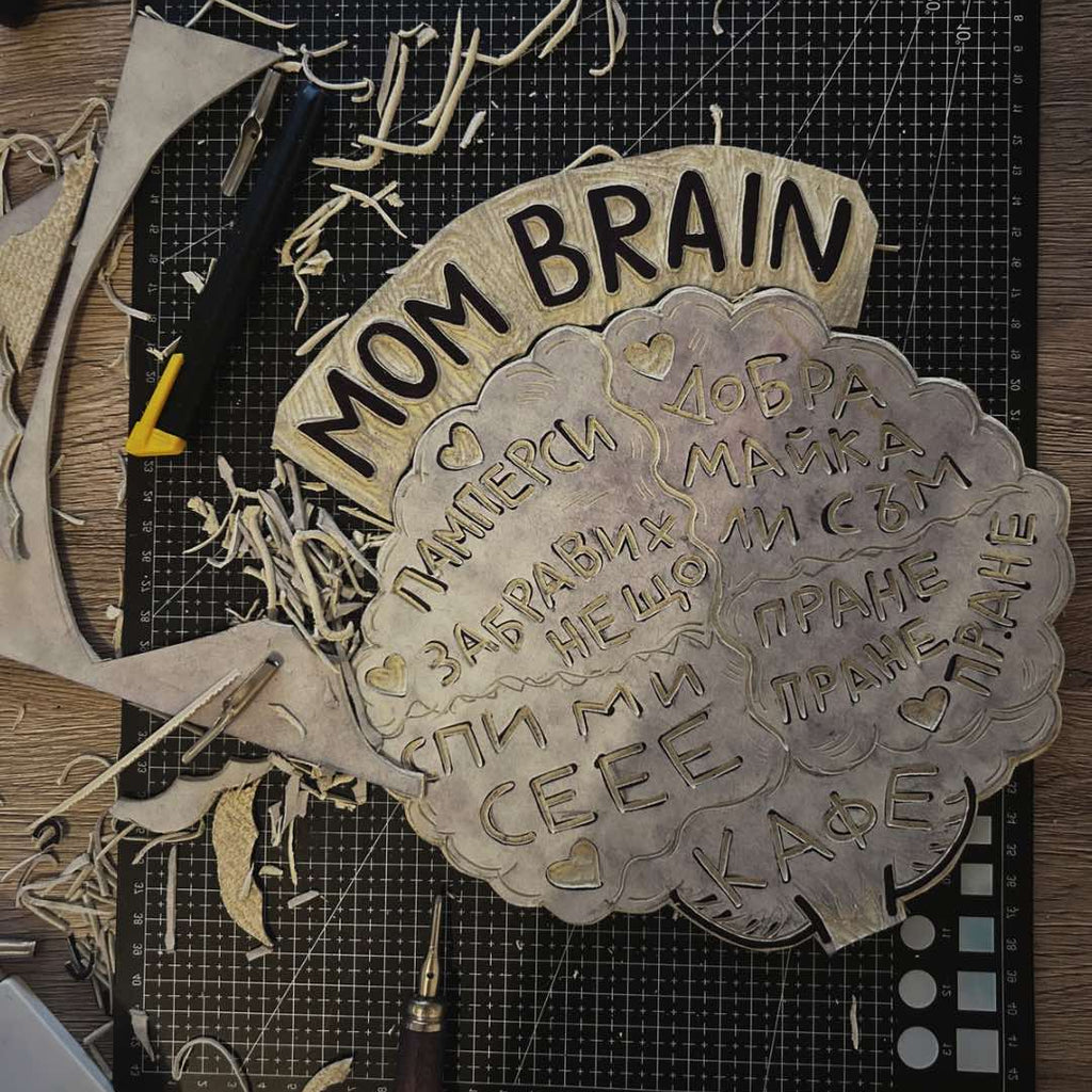 MOM brain | Oversize Fit тениска