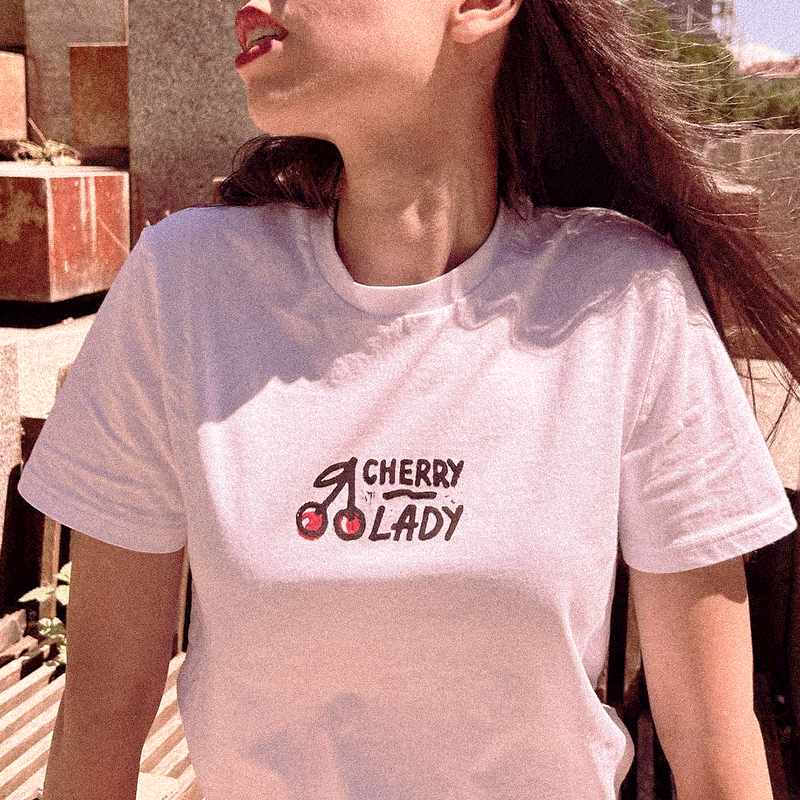 Cherry Lady | Regular Fit тениска