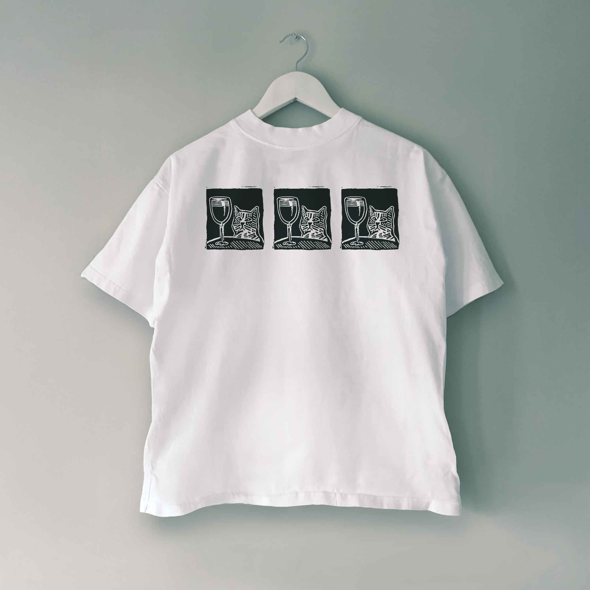 Три котки, три вино | Oversize Fit тениска