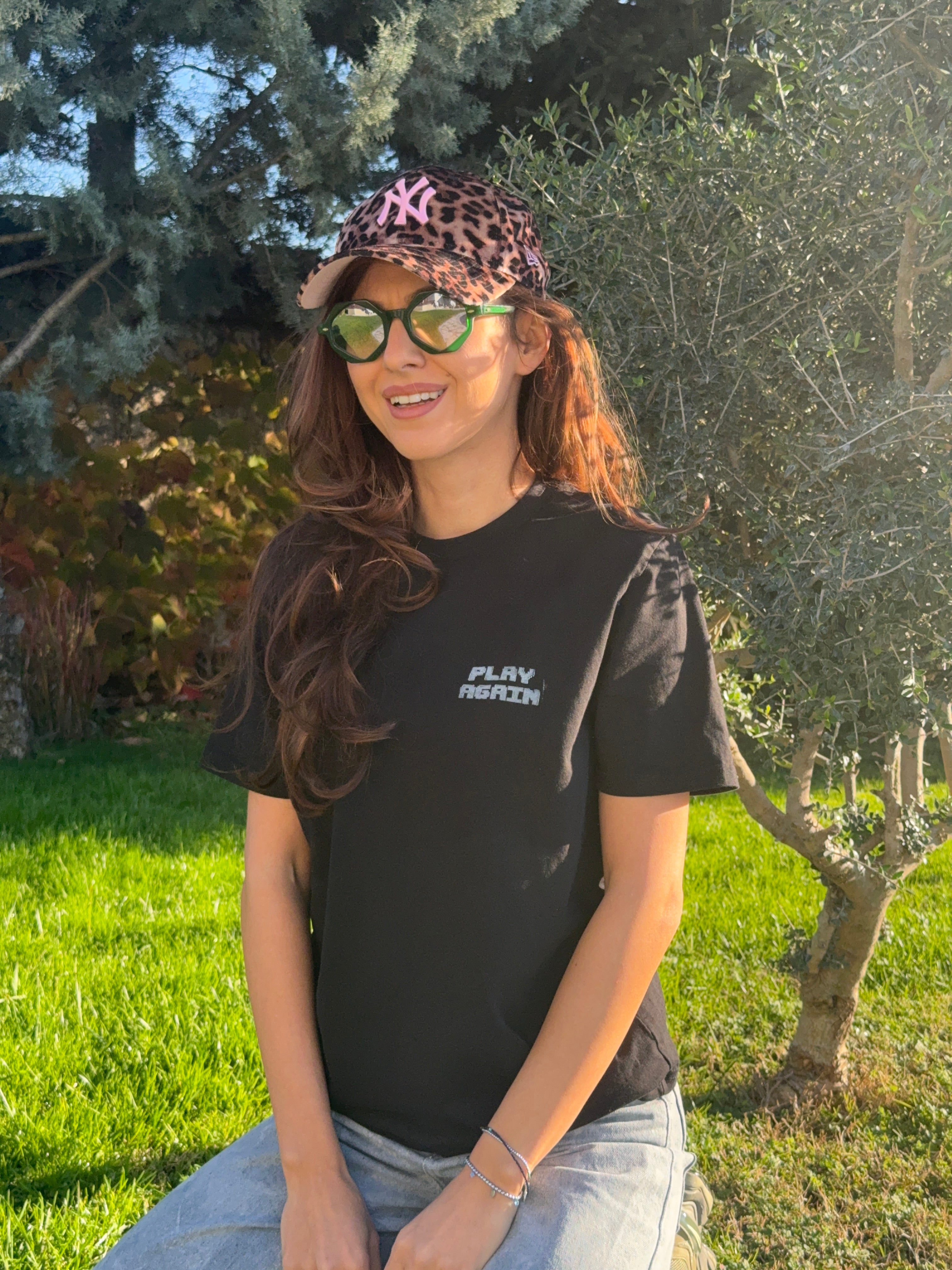 Касетки | Regular Fit тениска | BLACK