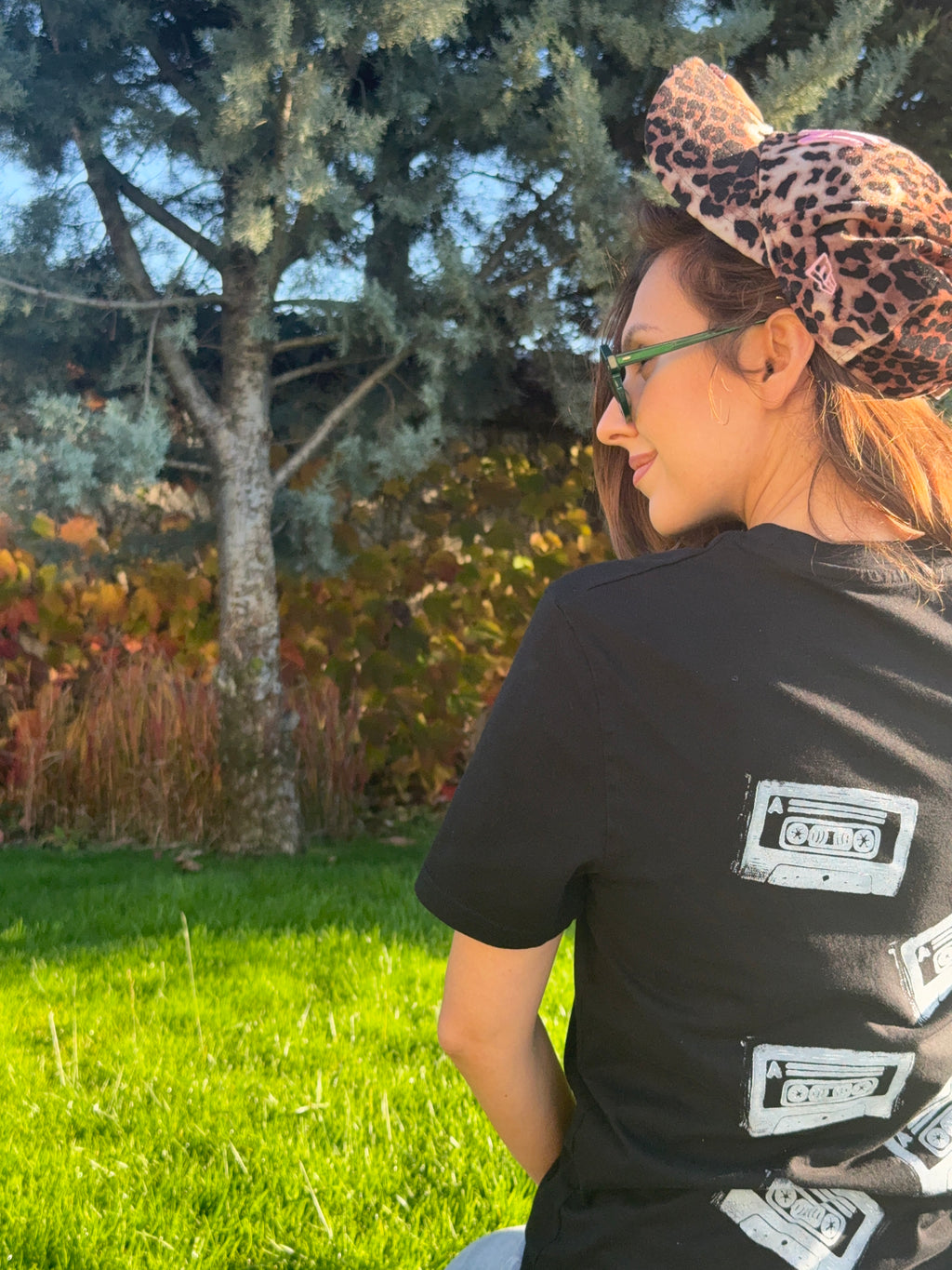 Касетки | Regular Fit тениска | BLACK