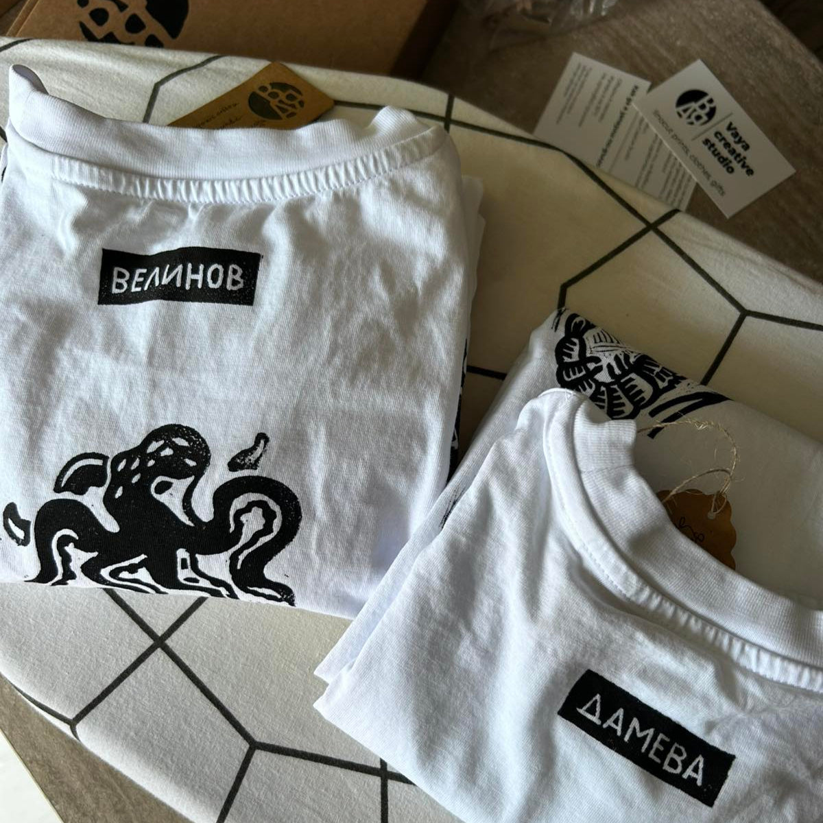 Персонализирани тениски по поръчка за двойки